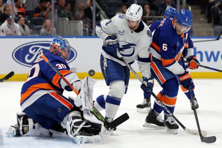 NHL News: Ilya Sorokin, Islanders snap Lightning’s 7-game win streak