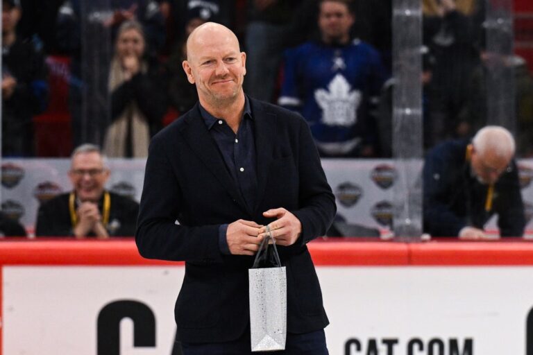 NHL News: Report: Mats Sundin discussing role with Maple Leafs