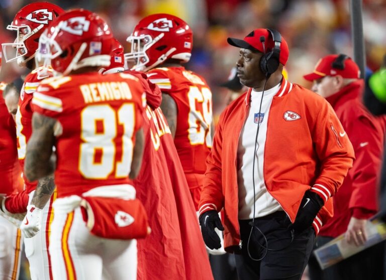 NFL News: Chiefs DBs coach Dave Merritt arrested, charged with domestic battery