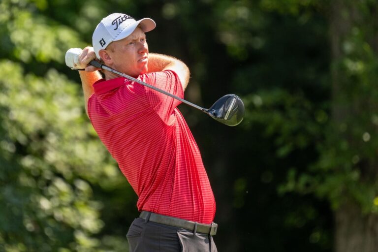 PGA News: Alex Smalley, Hayden Springer lead Zurich by 1 after Fitzpatricks’ surge
