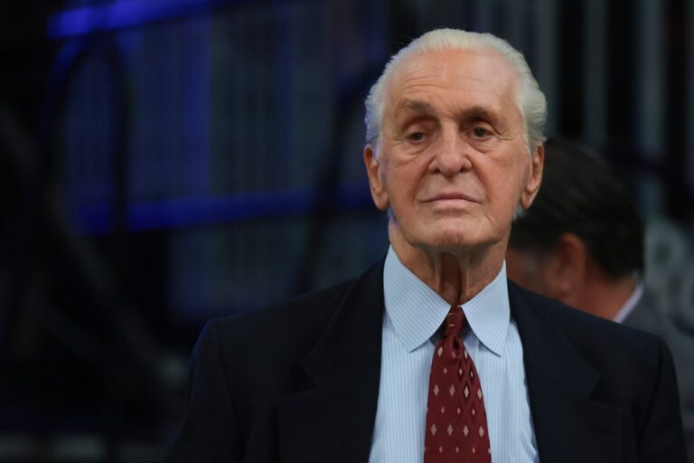 Pat Riley plans to run Heat, not into retirement, at 81