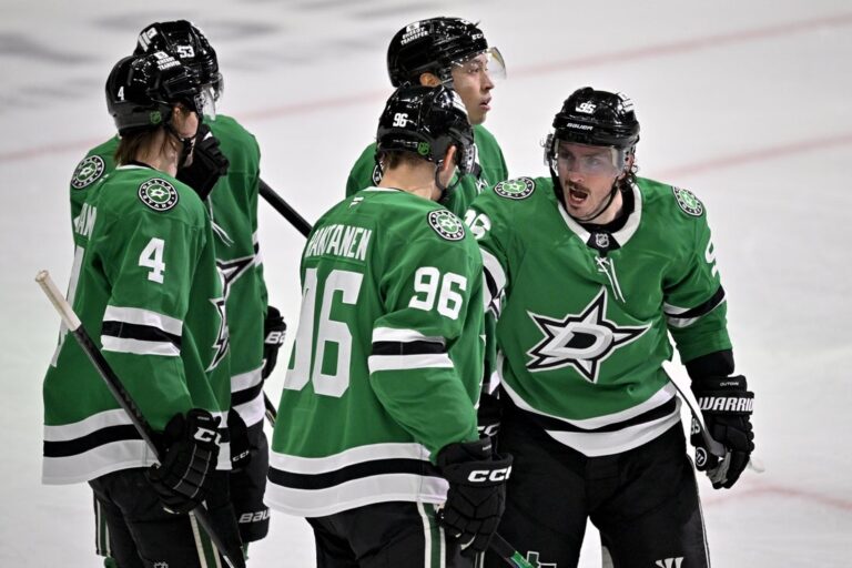 NHL News: Stars take win streak into playoffs as Wild goalies await