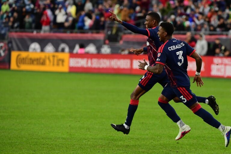 MLS News: Revolution bid to stay perfect at home vs. Crew