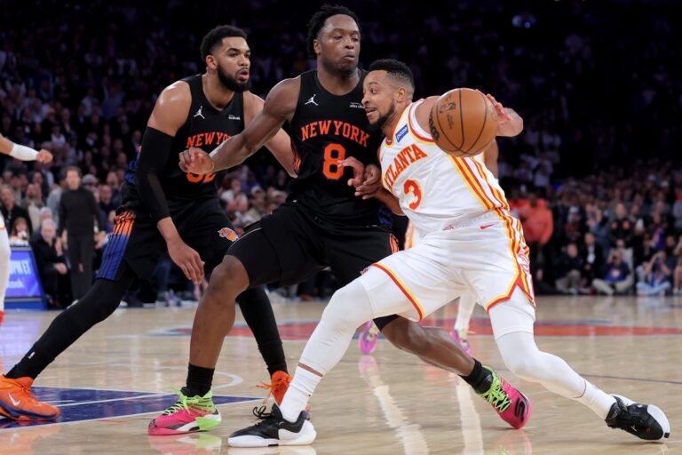 CJ McCollum, Hawks pull out 2nd straight tight win over Knicks