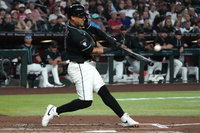 MLB News: Ildemaro Vargas blasts 2 homers as Diamondbacks defeat White Sox