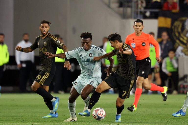 MLS News: Rapids’ defense rises up in scoreless draw vs. LAFC