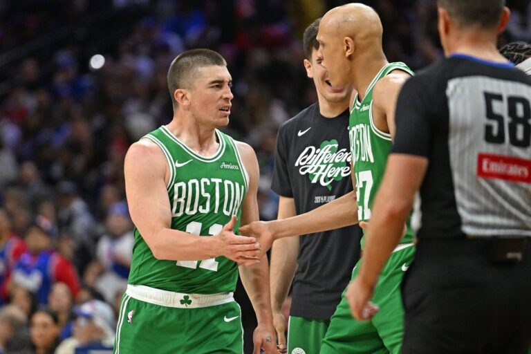 Payton Pritchard (32), Celtics shoot down Sixers, lead 3-1