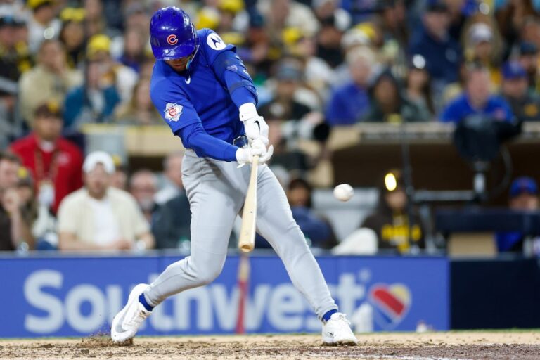 MLB News: Cubs break game open late to get by wild Padres