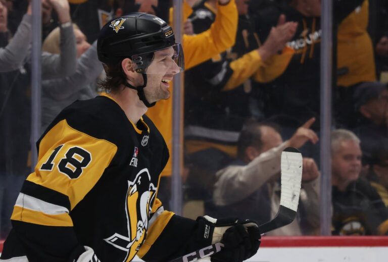 NHL News: Pens sign F Tommy Novak to 3-year, $13.95M extension